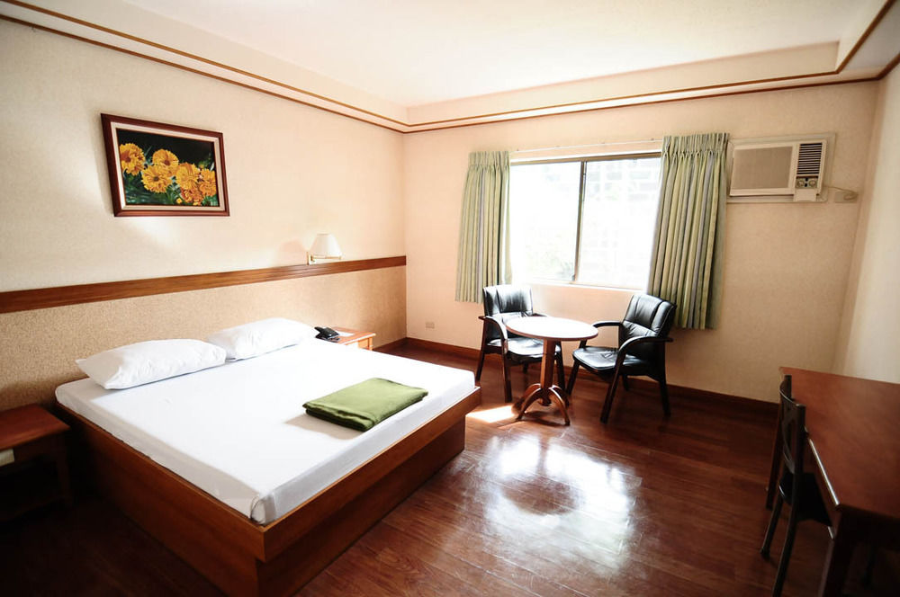 Neuhaus Inn in Legaspi, Philippines