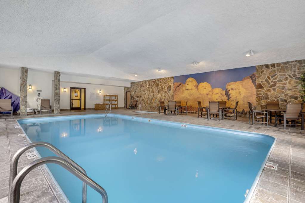 Comfort Inn & Suites Mt. Rushmore - photo 44