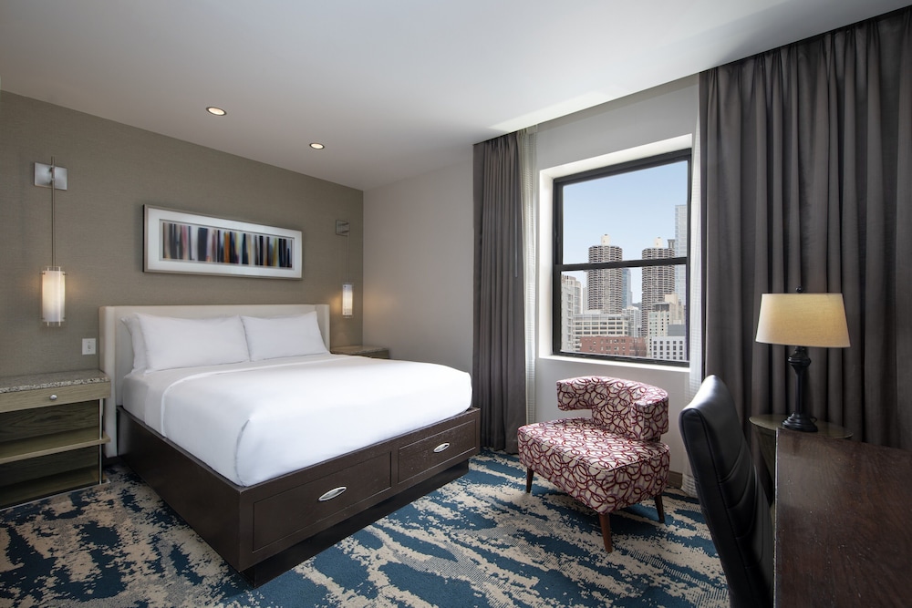 Hotel Felix River North Magnificent Mile - photo 80