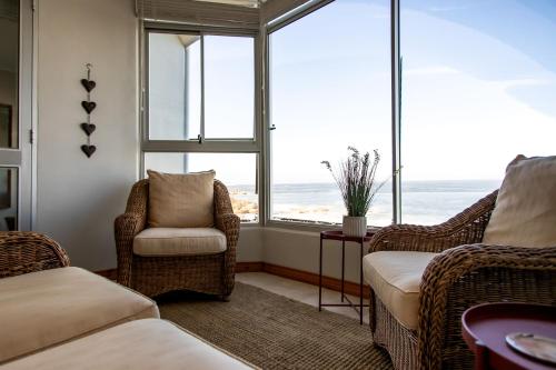 Bayview 307 — 4-Star Luxury Hotel in Hermanus, South Africa