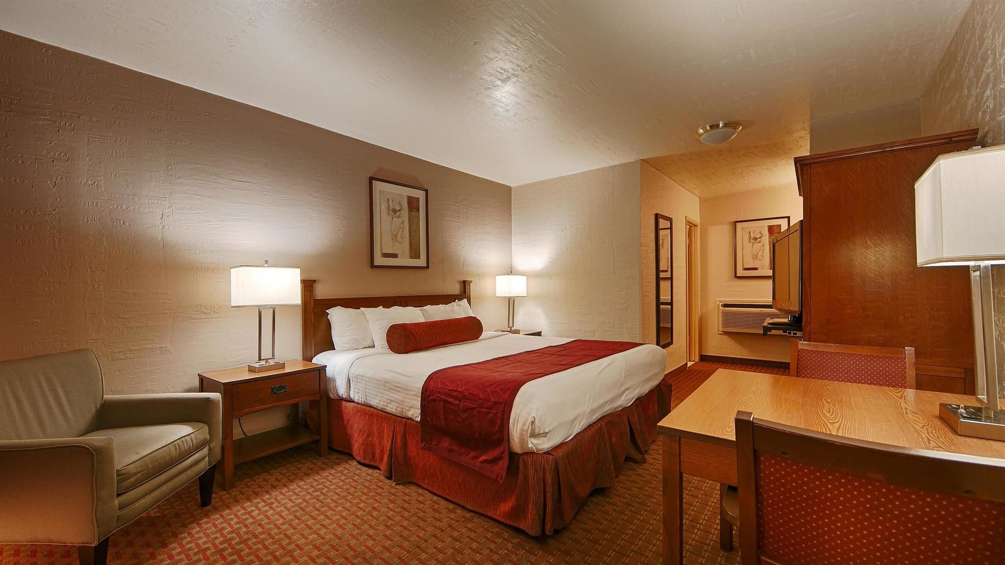 Surestay Hotel By Best Western Blythe - photo 17