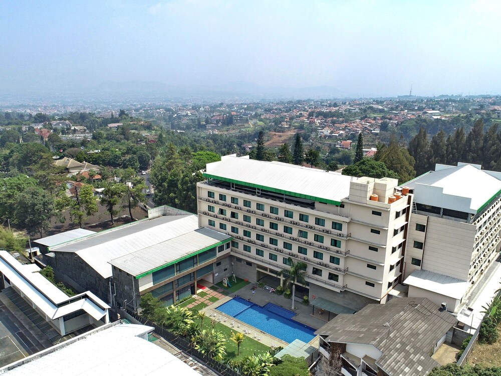 Novena Hotel in Lembang, Indonesia