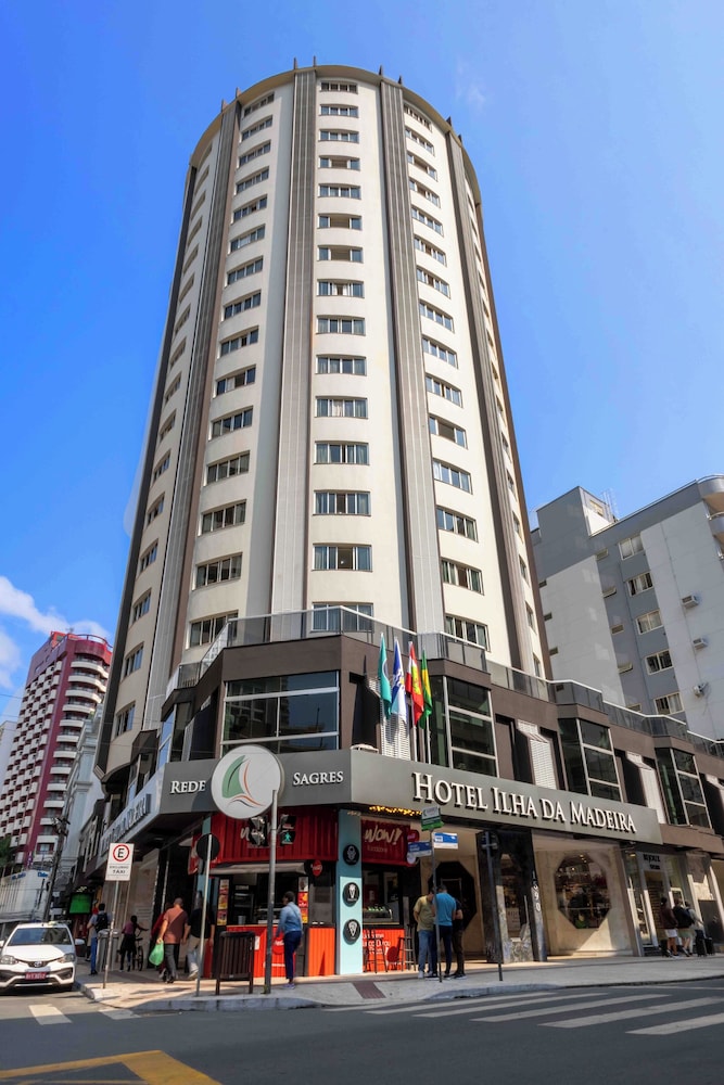 Hotel Ilha da Madeira in Balneario Camboriu, Brasil