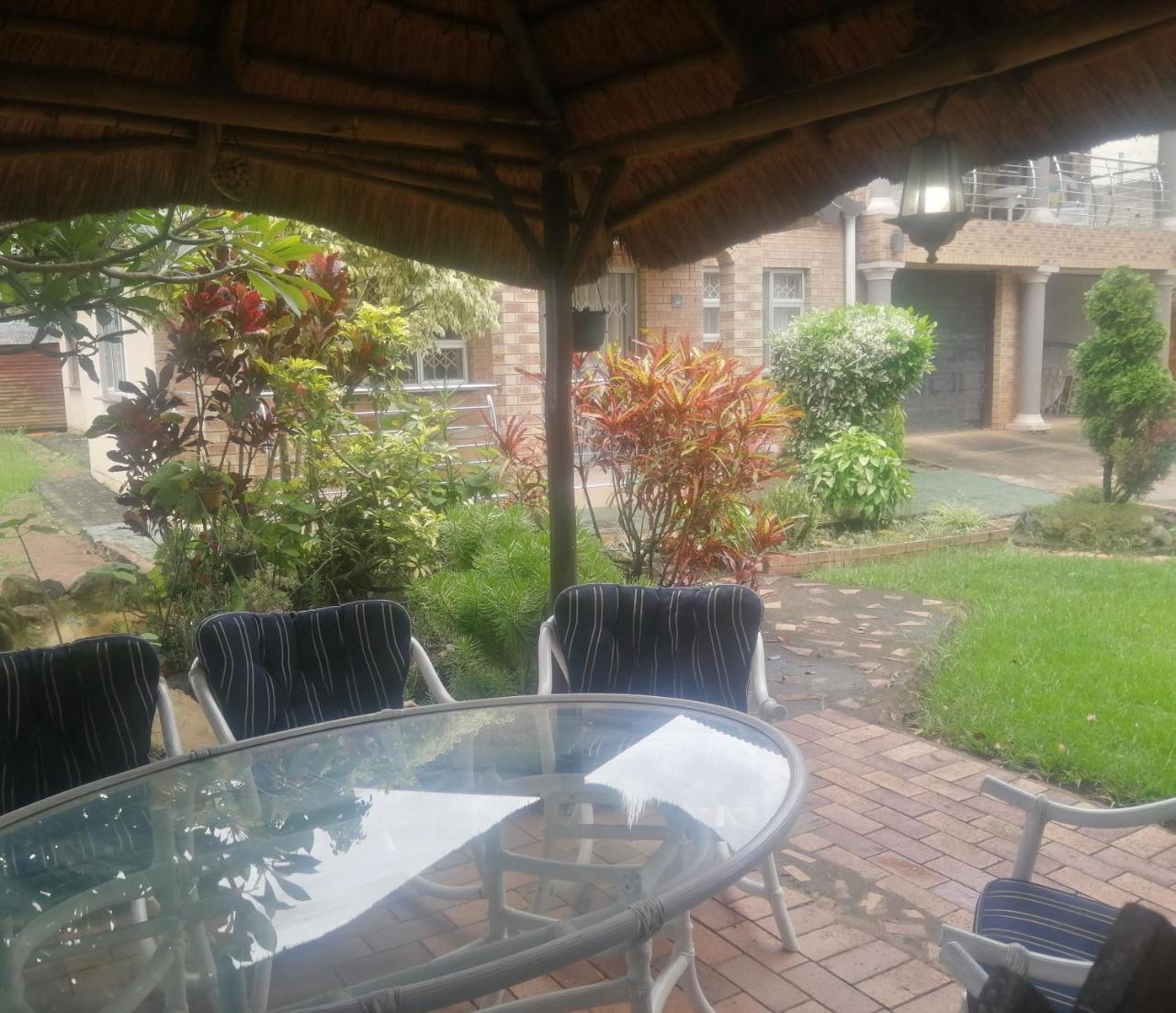 Uhuru Gardens - last minute hotel in Unknown City