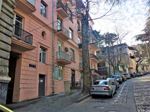 Very Center of the Old City Stylish apartment