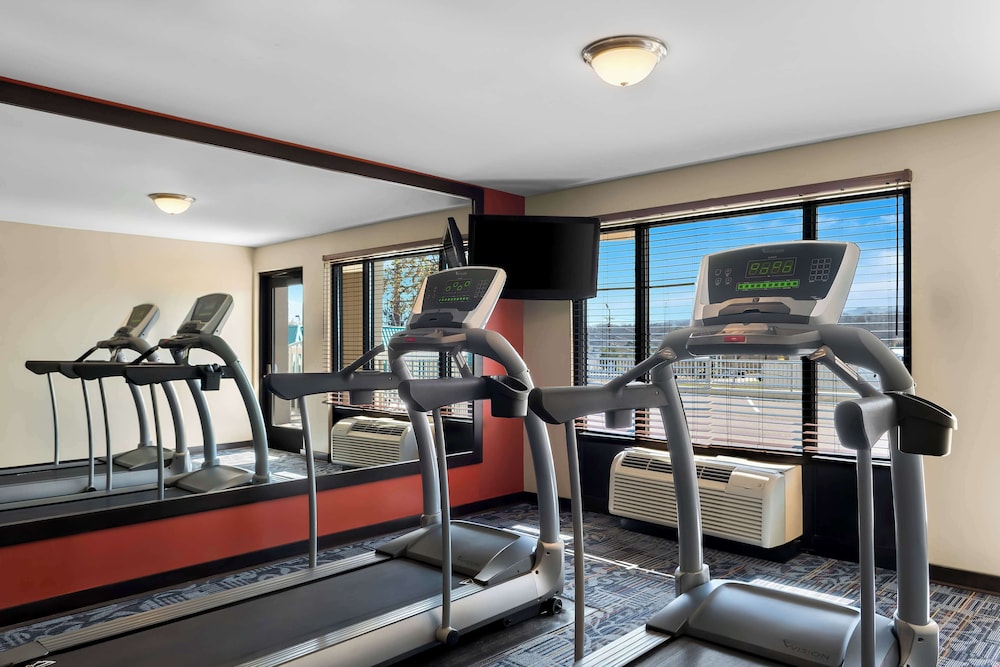 Best Western Newport Inn - photo 36