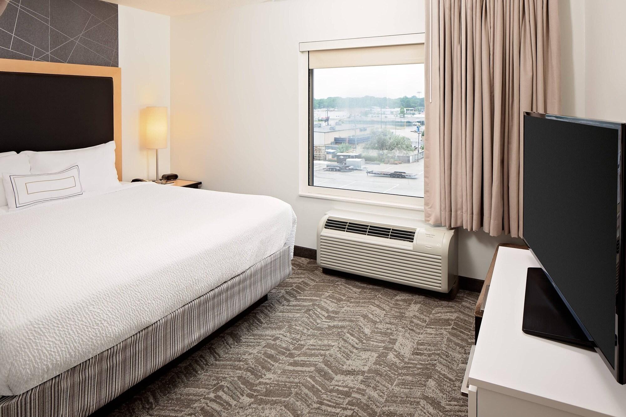 SpringHill Suites Green Bay - photo 5