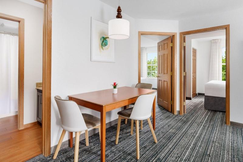 Towneplace Suites by Marriott Horsham - photo 49