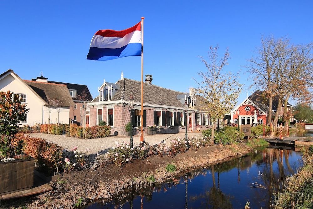 Hotel Suites Wilma J in Vinkeveen, Netherlands