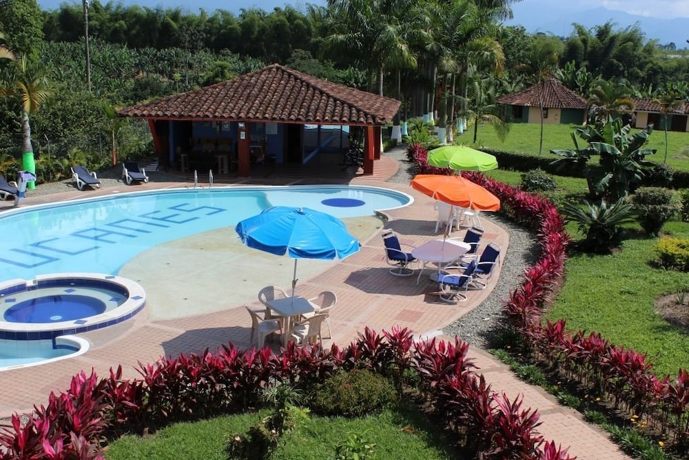 Hotel Campestre Los Tucanes in Armenia, Colombia