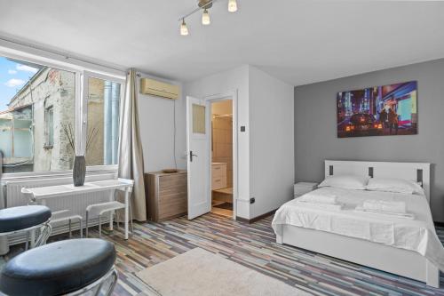 North Station Flat — 4-Star Luxury Hotel in Bucharest, Romania