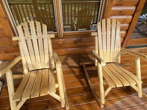 Campfire Memories in Sevierville, United States