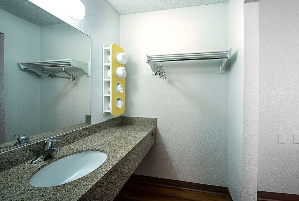 Motel6 Sparks NV Airport Sparks - photo 23