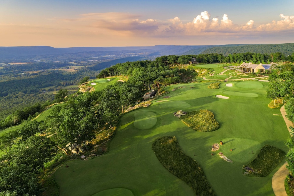 Cloudland at McLemore Resort Lookout Mountain Curio by Hilton - photo 129