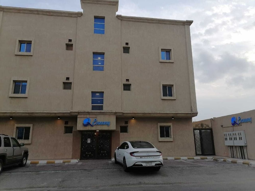 Q Economic Rooms in Dammam, Saudi Arabia