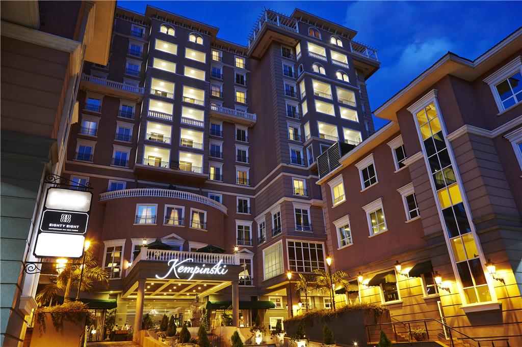 KINBO1_Exterior 4.jpg