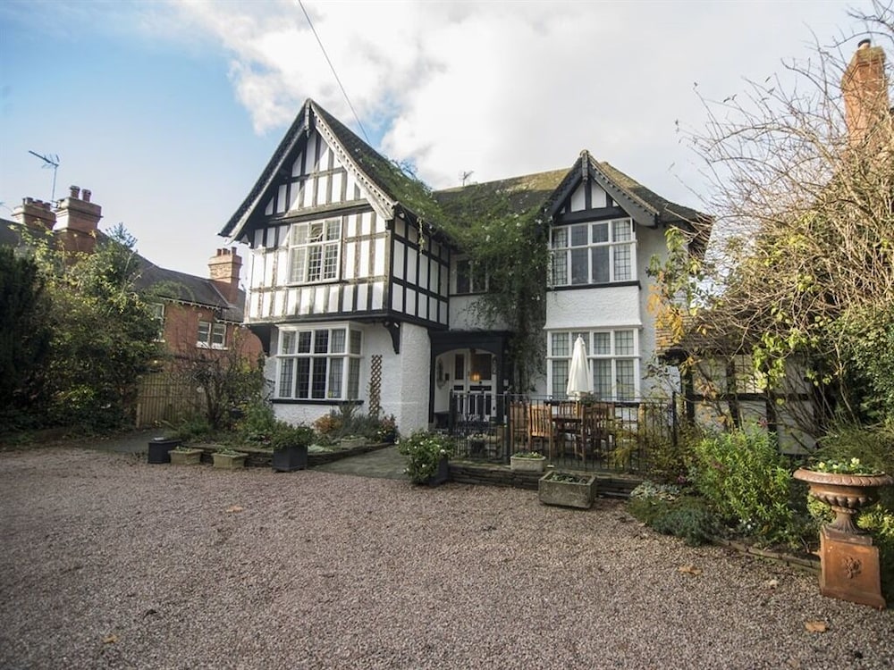 No. 21 Guest Accommodation — 4-Star Luxury Hotel in Hereford, United Kingdom