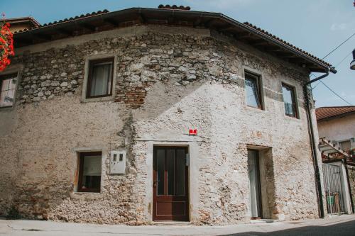 Hisa Gradnikova in Tolmin, Slovenia