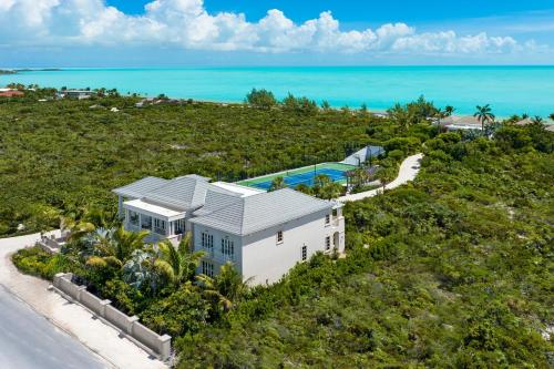 Villa Shambhala 3 BR — 4-Star Luxury Hotel in Providenciales, Turks and Caicos Islands