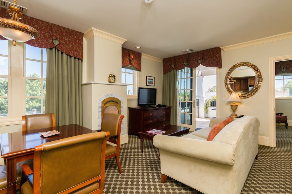 Hotel Diamond Chico - photo 19