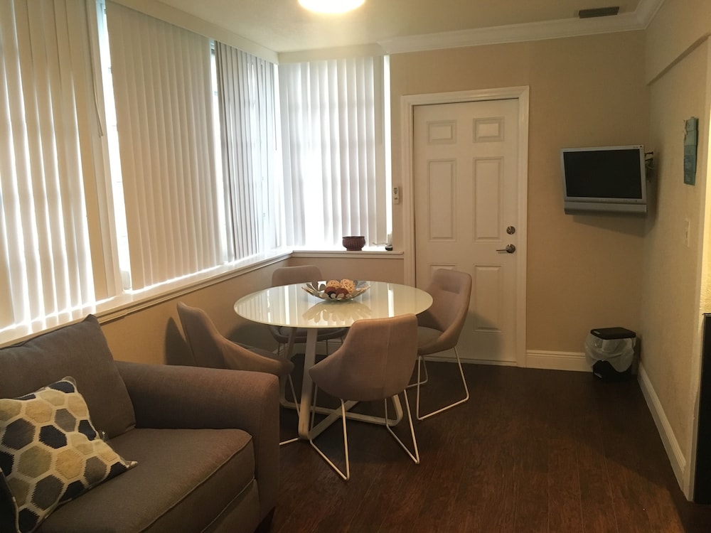 Casa del Sol Waterfront Resort Marina - photo 14