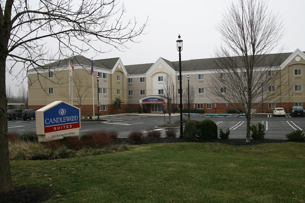 Candlewood Suites Bordentown Trenton by IHG - photo 47