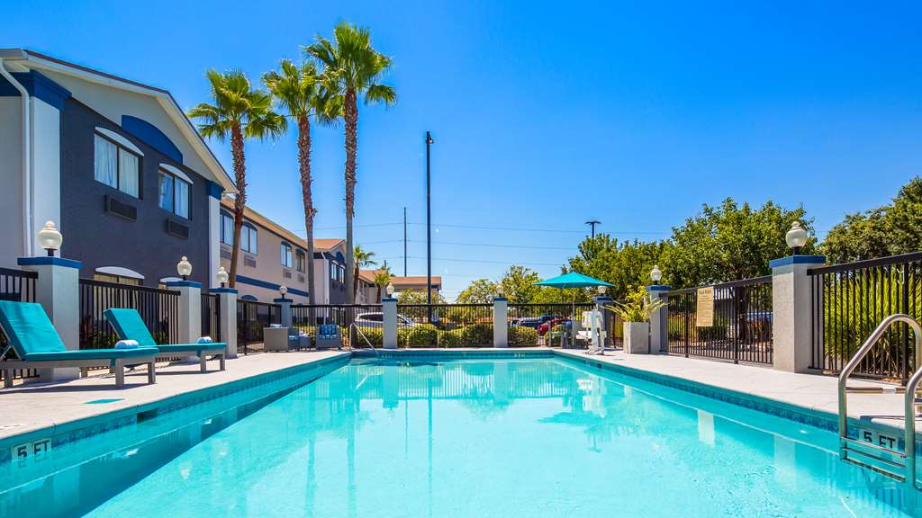 Best Western Mayport Inn & Suites - photo 17