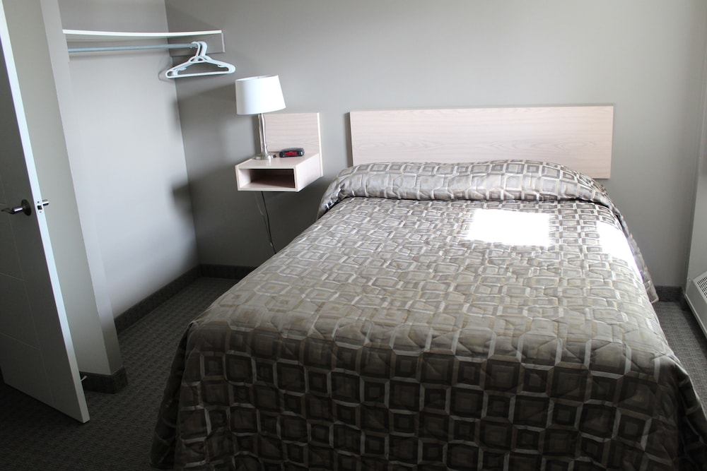 Arbour Ridge Inn & Suites — Kindersley — photo 3