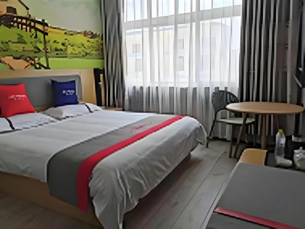 Junyi Hotel — hotel in Yaodu