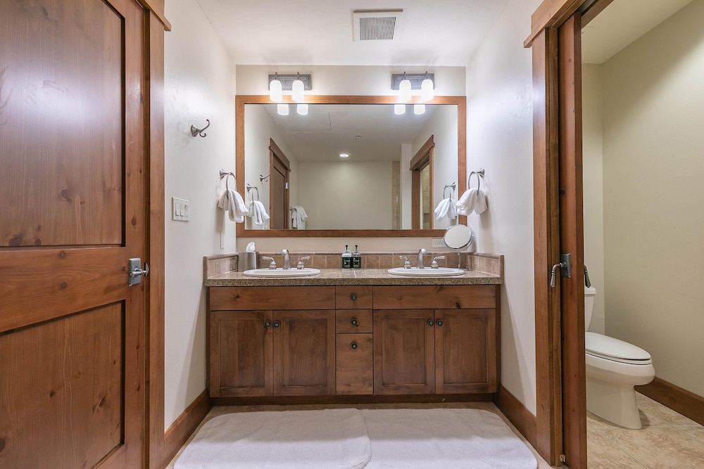 Northstar California Resort by East West Hospitality - photo 351