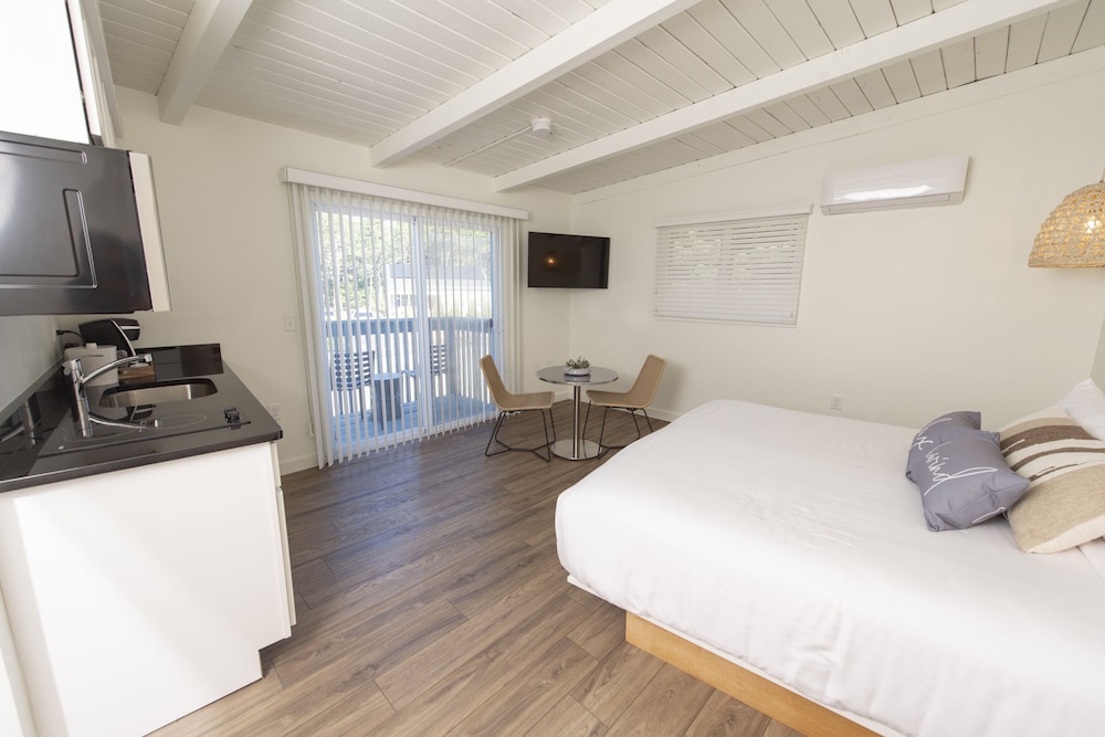 Endless Coast A Boutique Hotel - photo 12