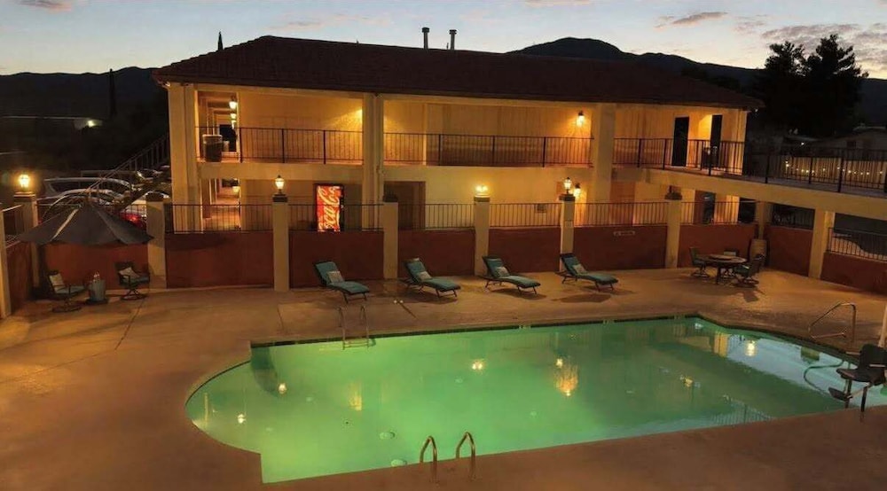 Lux Verde Hotel - photo 36