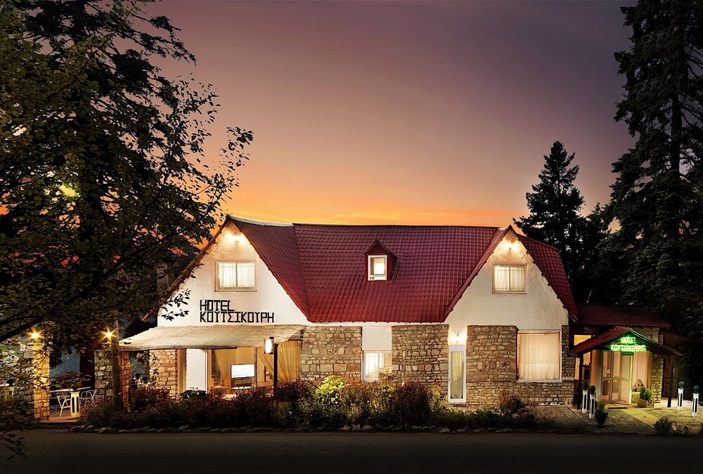 Koutsikouris Hotel — Argithea