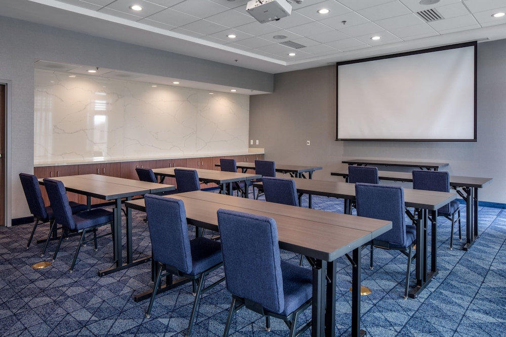 Courtyard by Marriott Conway - photo 27
