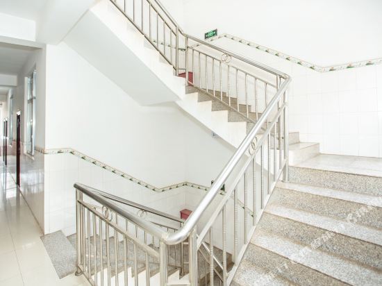 Xinyi Hotel - carbon neutral hotel in Kunming