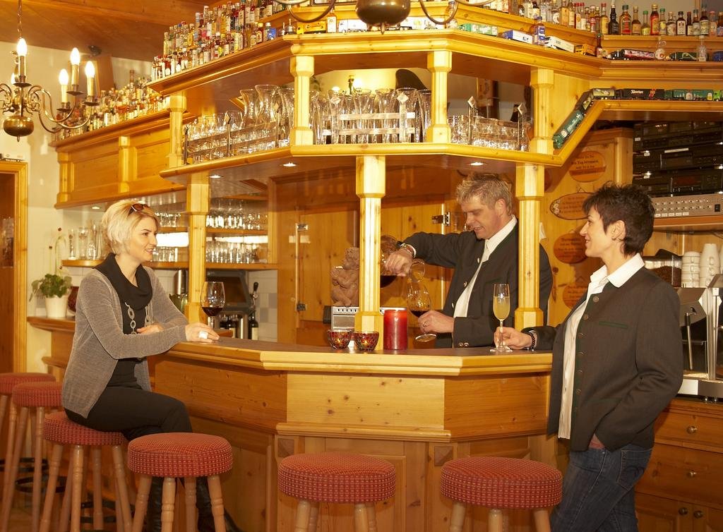 Hotel Hubertushof — hotel in Flachau