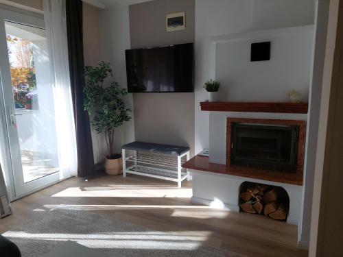 Semiramis Apartman — 4-Star Luxury Hotel in Cserkeszolo, Hungary