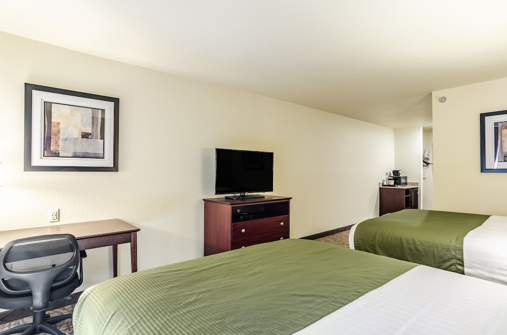 Cobblestone Hotel & Suites Gering Scottsbluff — Gering — photo 5