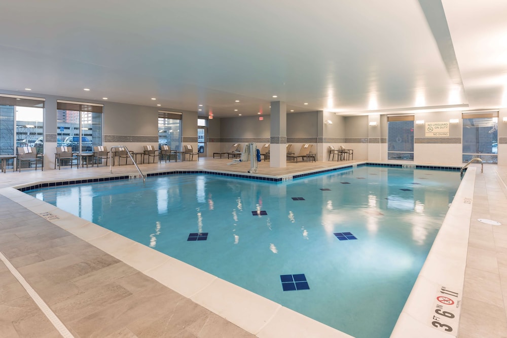 Hampton Inn & Suites Indianapolis Keystone - photo 29