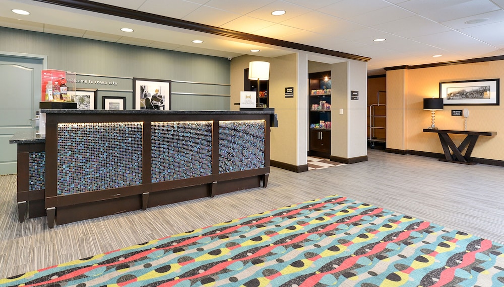 Hampton Inn Iowa City University Area - photo 2