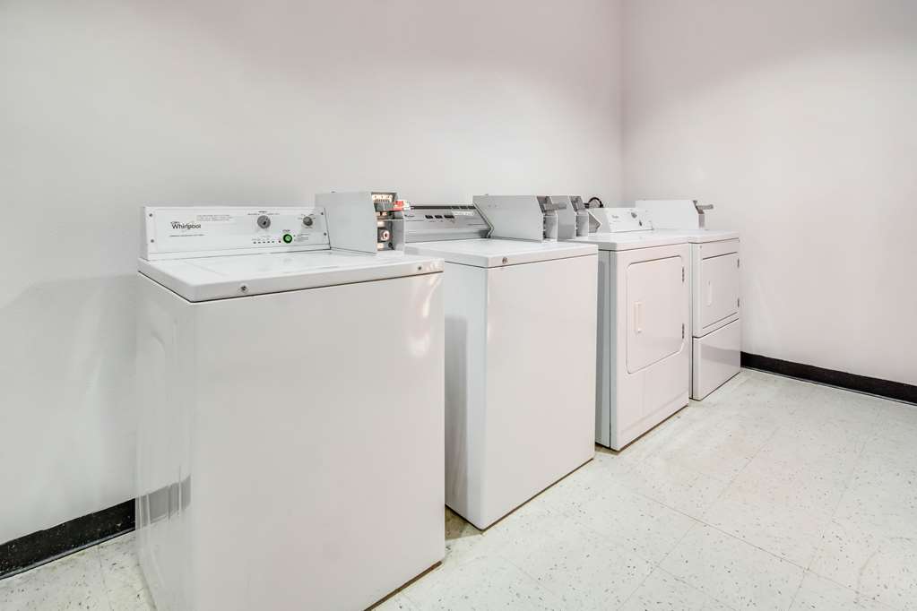 Motel 6 Cleburne TX - photo 31