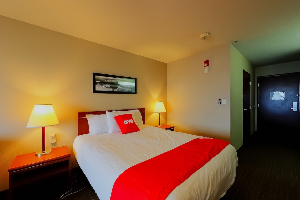 Siletz Bay Beachfront Hotel by OYO Lincoln City - photo 41