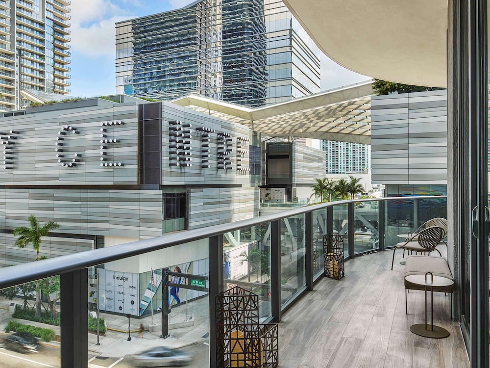 Sls Lux Brickell - photo 17