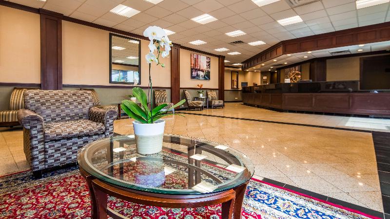 Best Western Plus Chicago Hillside - photo 3