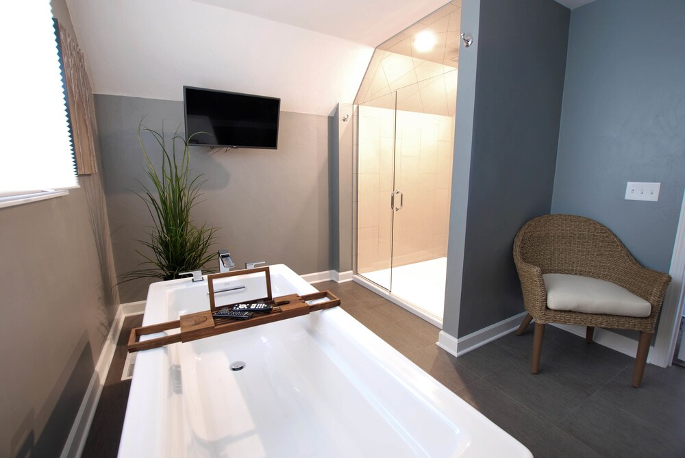 Homestead Suites Fish Creek - photo 70