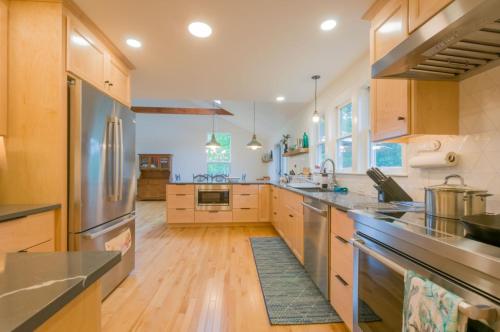 5 Captain Towne Road East Sandwich NewShell at Cape Cod — hotel in East Sandwich