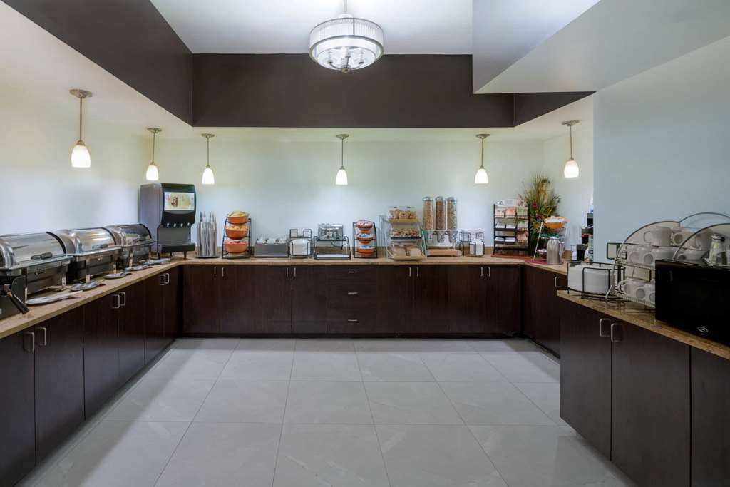 Wingate by Wyndham Memphis East - photo 23