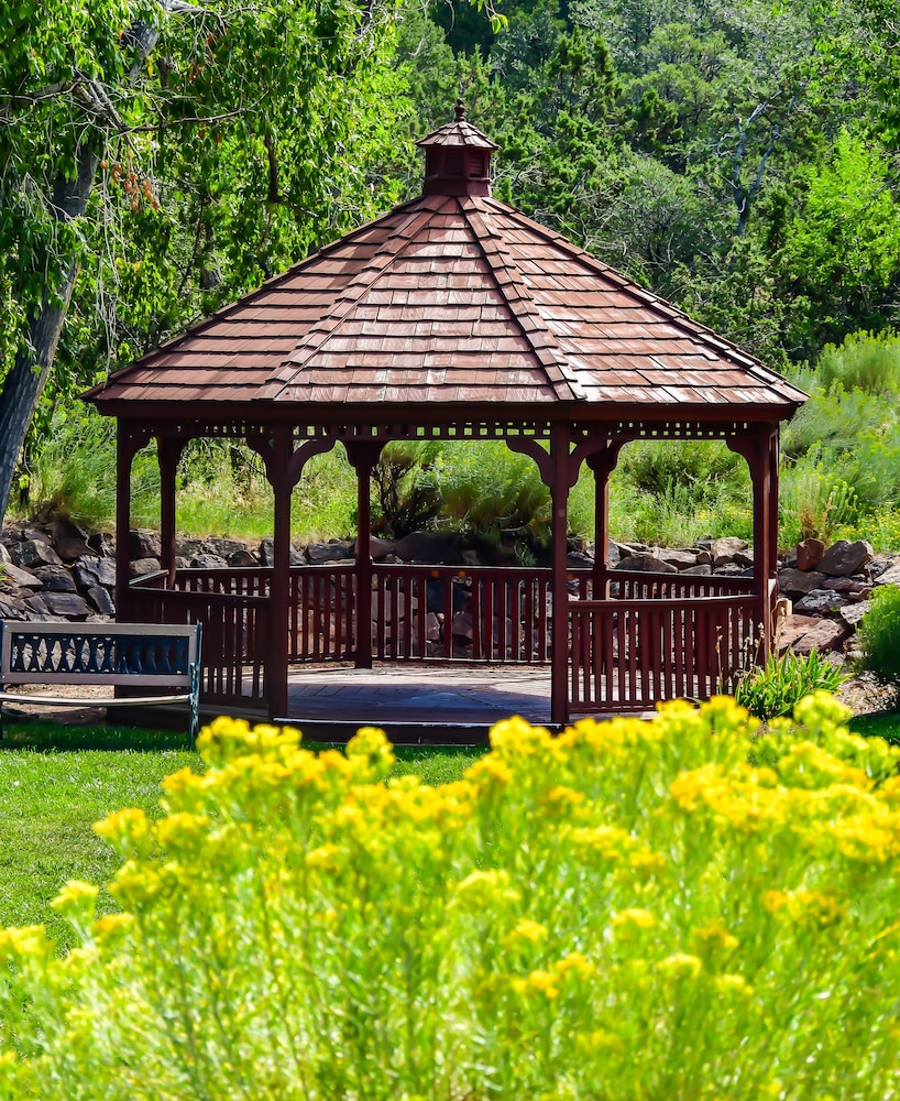 Fort Marcy Suites by All Seasons Resort Lodging - photo 122