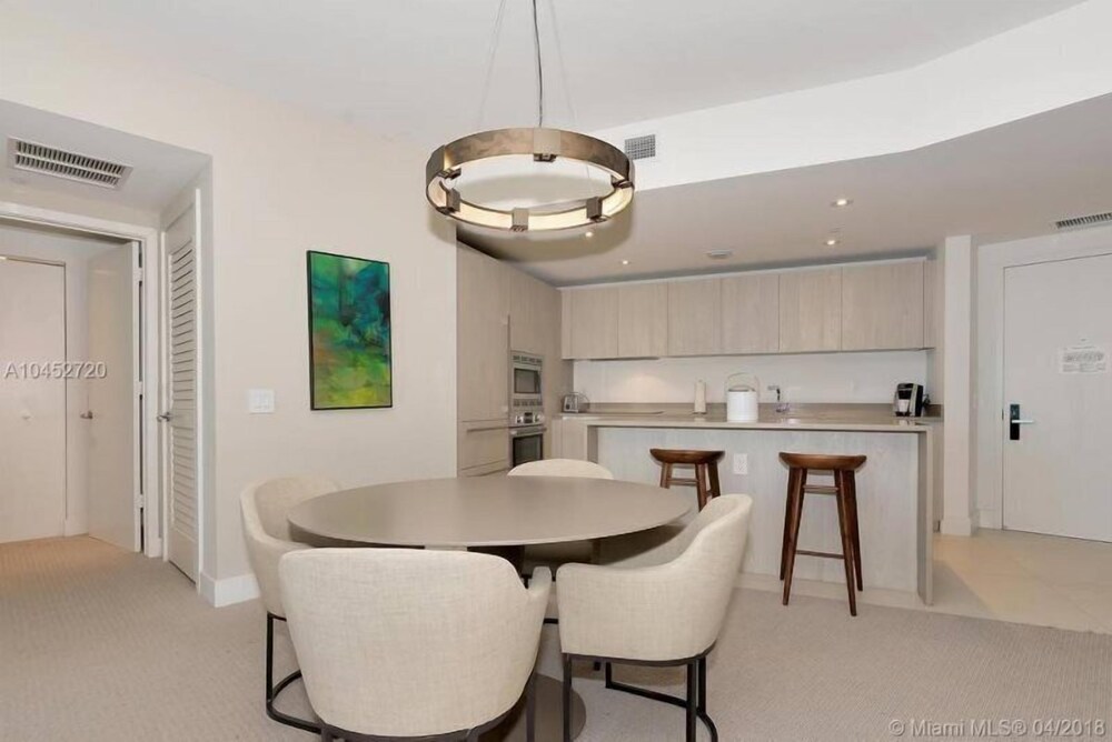 Ocean View 2 Bedrooms 2 Bathrooms @ Hyde Resort - photo 12