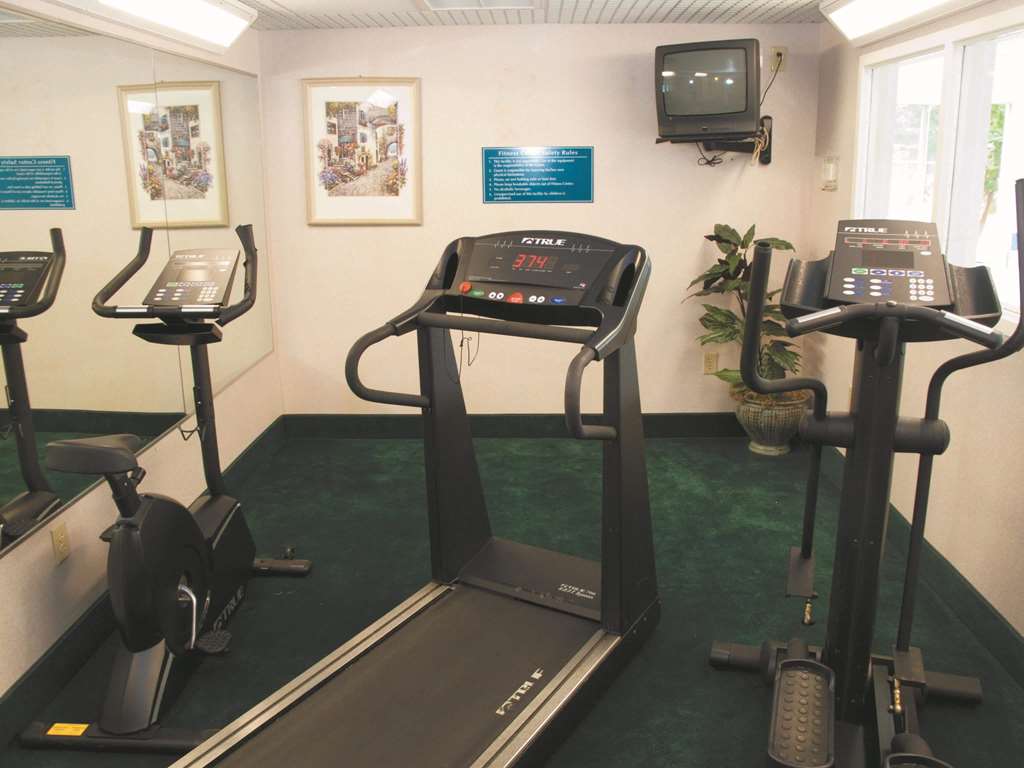 La Quinta Inn & Suites by Wyndham Atlanta South Newnan - photo 7